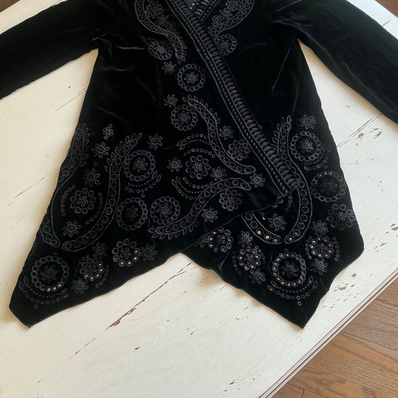 Johnny Was Black Velvet embroidered draped jacket Kimono Small - Picture 4 of 14